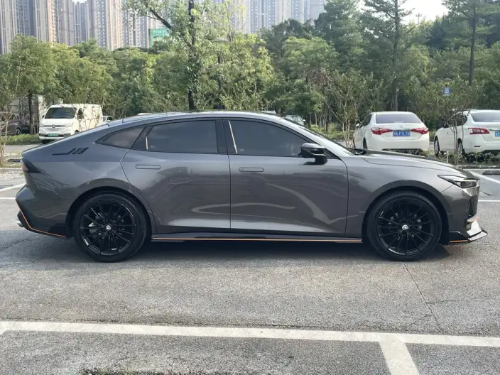 Changan UNI-V 2022 Model 1.5T Sports Edition – фото 7