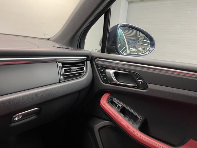Macan 2022 Macan T 2.0T – фото 21