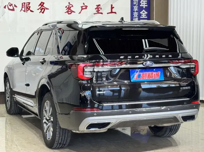 Ford Explorer 2023 Model EcoBoost 285 4WD Titan Jin Edition 7 seat