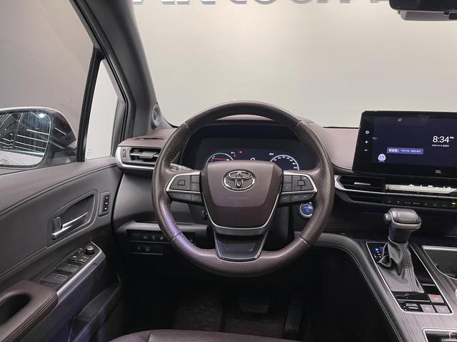 Toyota Sienna 2021 2.5L Hybrid Platinum Edition – фото 14