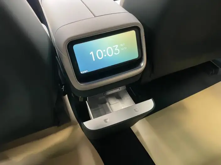 Xiaomi YU7 2025 Model 4WD Max Edition – фото 10