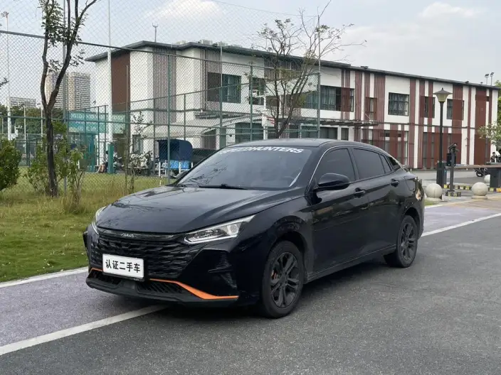 Yixuan 2023 Model Mach Version 1.5L Automatic Chasing the Wind version