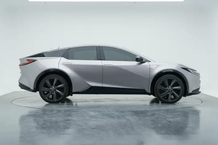 TOYOTA bZ5 2025 Model 550 PRO – фото 8