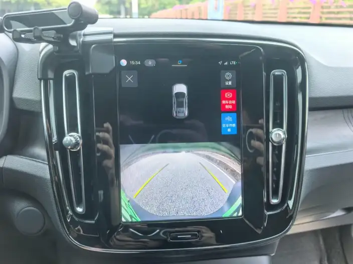 Volvo C40 EV 2024 Model Long Battery Life Pro Edition – фото 10
