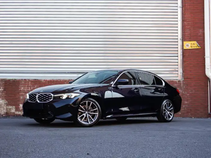 BMW 3 Series 2023 Model 325Li M Sports Set