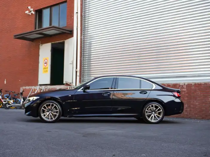 BMW 3 Series 2023 Model 325Li M Sports Set