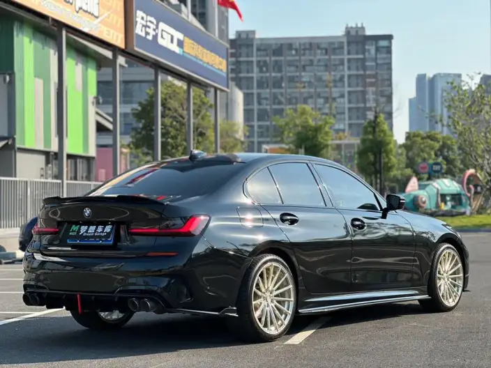 BMW 3 Series 2022 Model Facelift 325i M Sports Night Set – фото 6