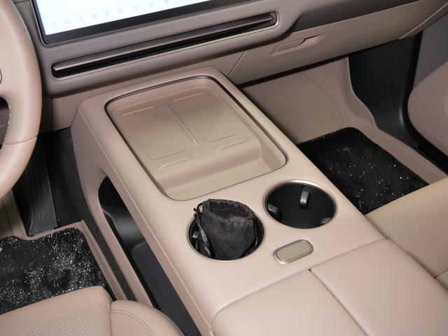 Li Auto i8 2025 Standard – фото 15