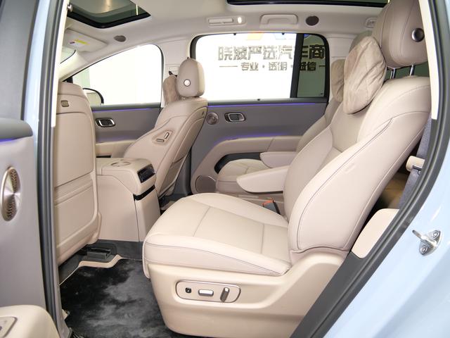 Li Auto i8 2025 Standard – фото 17