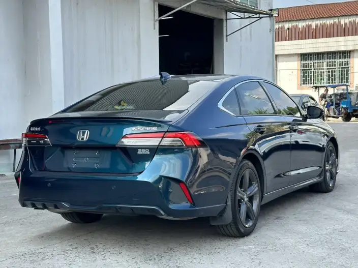 Honda INSPIRE 2023 Model 260TURBO Exquisite Edition – фото 6