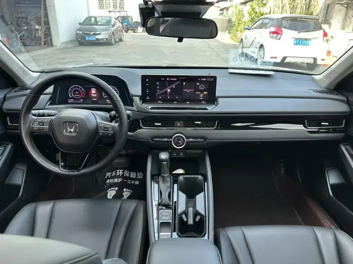 Honda INSPIRE 2023 Model 260TURBO Exquisite Edition – фото 9