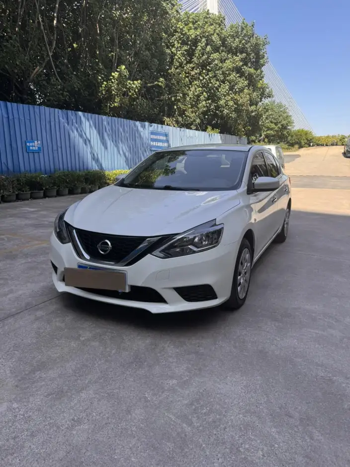 Nissan Sylphy 2022 Model Classic 1.6 XE CVT Comfort Edition