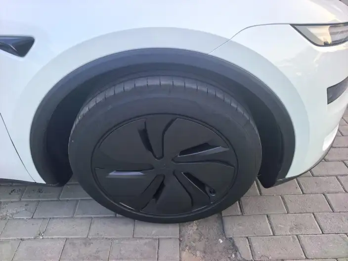 Model Y 2026 Model Rear-wheel drive version – фото 7