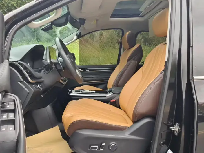 Maxus G20 2023 Model PLUS 2.0T Petrol Automatic Deluxe Edition – фото 7