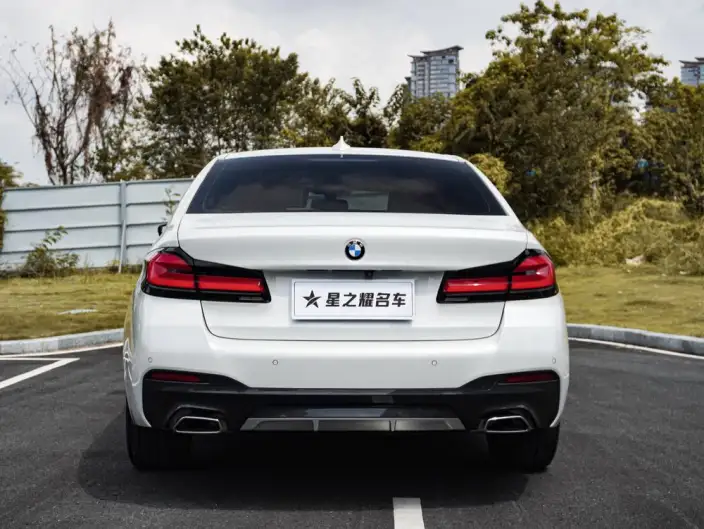 BMW 5 Series 2022 Model Facelift 525Li M Sports Set – фото 3