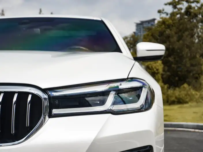 BMW 5 Series 2022 Model Facelift 525Li M Sports Set – фото 5