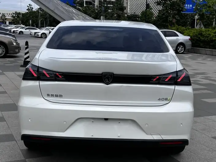PEUGEOT 408 2022 Model 1.6T Chasing Edition – фото 6