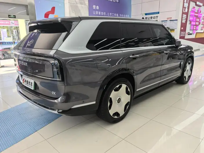 ZEEKR 9X 2025 Model Ultra Edition 55kWh VI seat – фото 8
