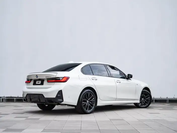 BMW 3 Series 2023 Model 325Li M Sports Night Set – фото 5