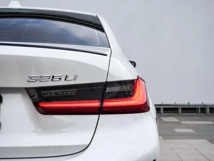 BMW 3 Series 2023 Model 325Li M Sports Night Set – фото 8