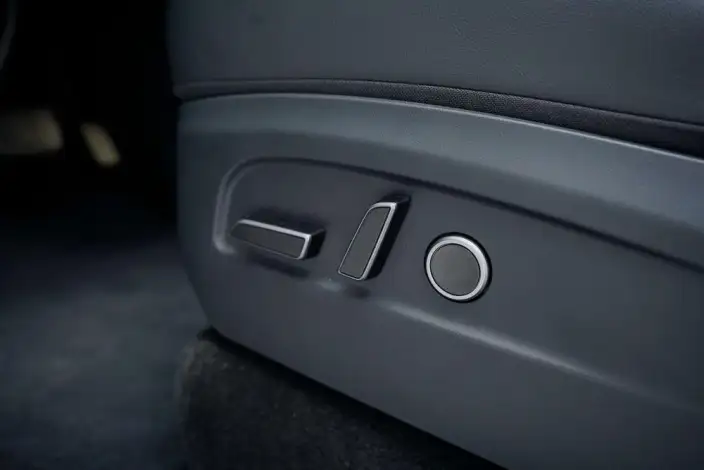 Model Y 2026 Model Rear-wheel drive version – фото 9