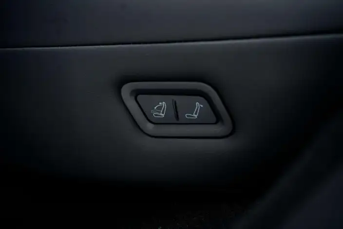 Model Y 2026 Model Rear-wheel drive version – фото 10