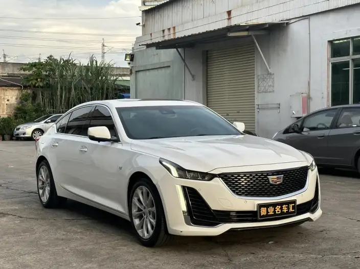 Cadillac CT5 2022 Model 28T Luxury Model