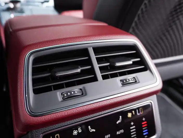 Audi A7 L 2024 Model 45 TFSI quattro S-line Black Samurai Edition – фото 10