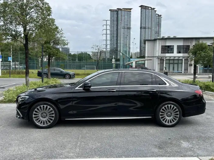 Mercedes-Benz E-Class 2022 Model E 300 L Fashion Model sedan – фото 4