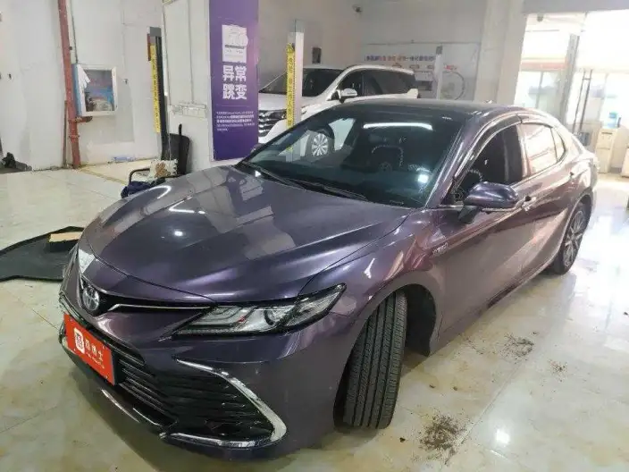 Toyota Camry 2021 Model Hybrid 2.5HG Deluxe Edition – фото 1
