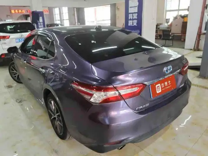 Toyota Camry 2021 Model Hybrid 2.5HG Deluxe Edition – фото 3