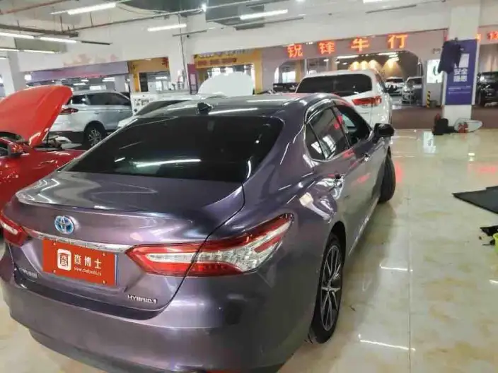 Toyota Camry 2021 Model Hybrid 2.5HG Deluxe Edition – фото 4