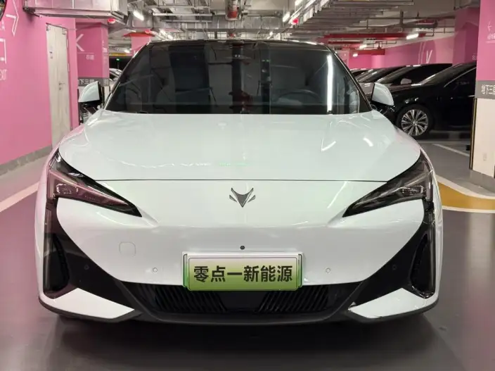 Arcfox α-S 5 2024 Model 560MAX 185kW – фото 2