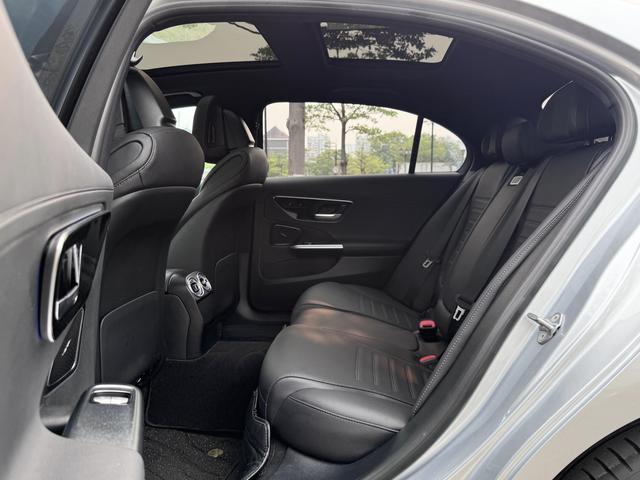 Mercedes-Benz C-Class 2023 Facelift C 260 L Sport – фото 9