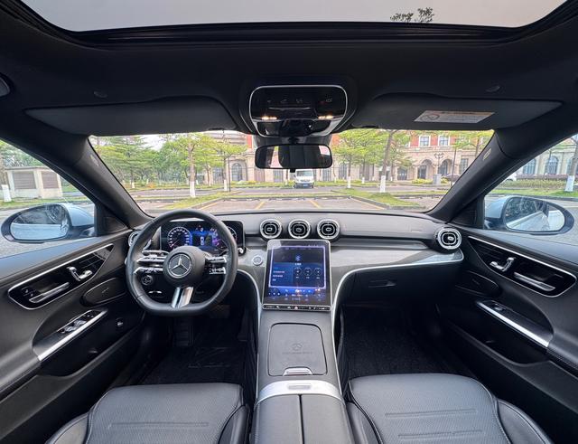 Mercedes-Benz C-Class 2023 Facelift C 260 L Sport – фото 10