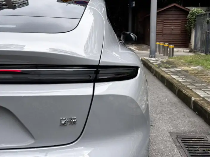 NIO ET5 2025 Model 75kWh – фото 9