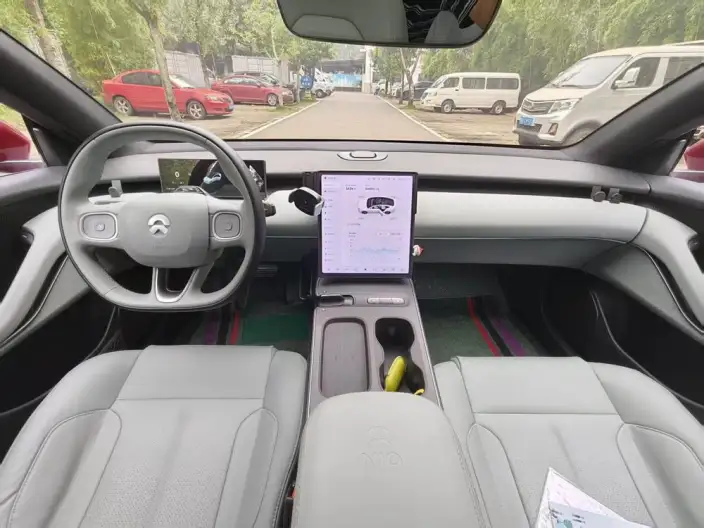 NIO ET5 2022 Model 75kWh – фото 8