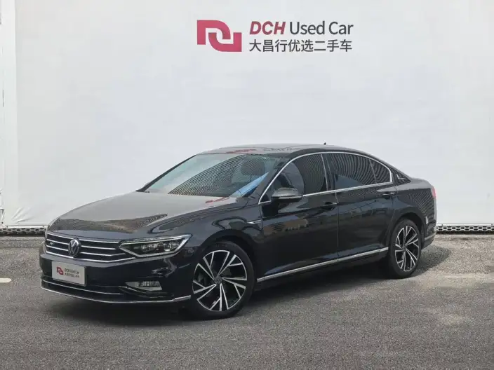 Volkswagen Magotan 2021 Model 330TSI DSG 30th Anniversary Memorial Edition