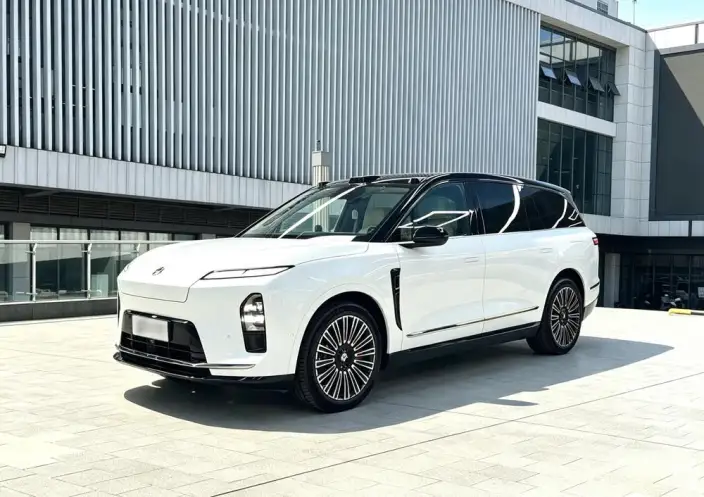 NIO ES8 2026 Model VI seat Executive Deluxe Edition – фото 1