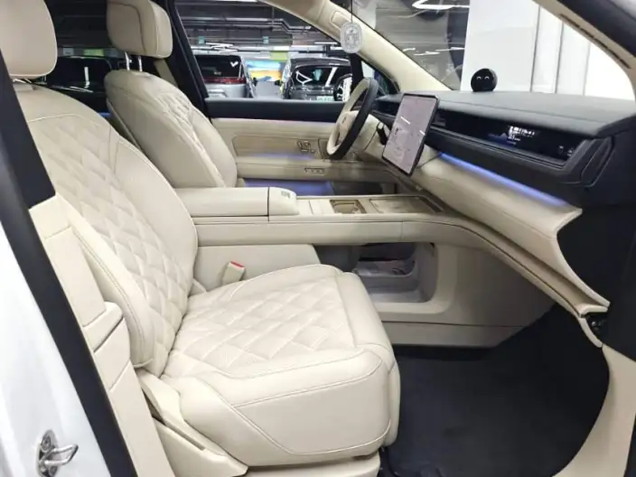 NIO ES8 2026 Model VI seat Executive Deluxe Edition – фото 7