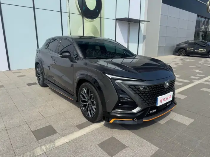 Changan UNI-T 2022 Model 1.5T Sports Edition Flagship Model