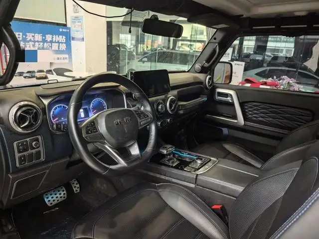 BAIC BJ40 2024 Model 2.0T Automatic 4WD Tribute to the 2020 Honor Edition – фото 9