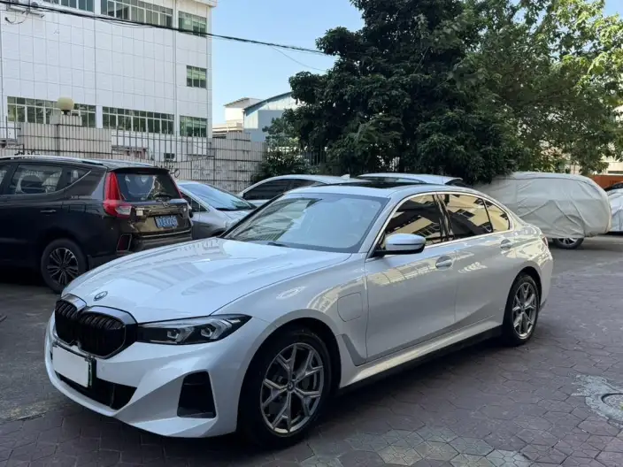 BMW i3 2022 Model eDrive35L – фото 1