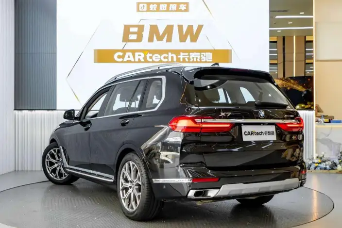 BMW X7 2022 Model xDrive40i Leading Model Luxury Set – фото 4