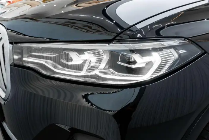 BMW X7 2022 Model xDrive40i Leading Model Luxury Set – фото 10