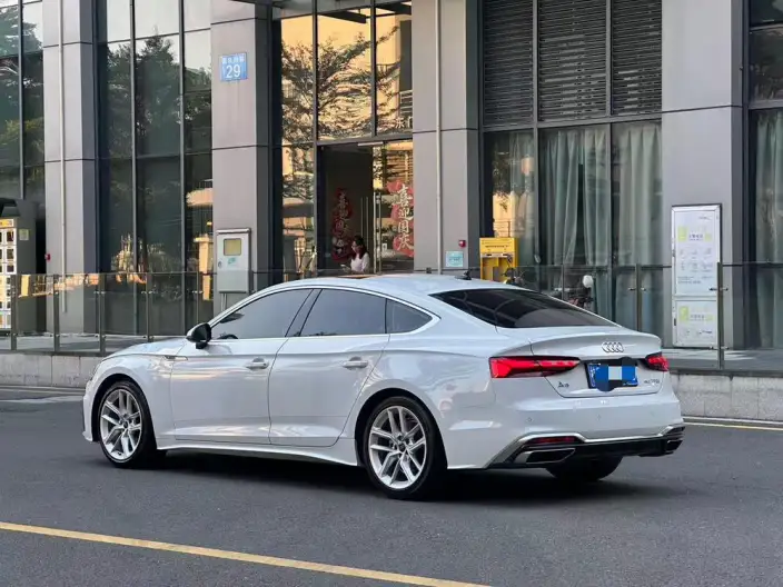 Audi A5 2024 Model Sportback 40 TFSI Fashion Dynamic Model – фото 3