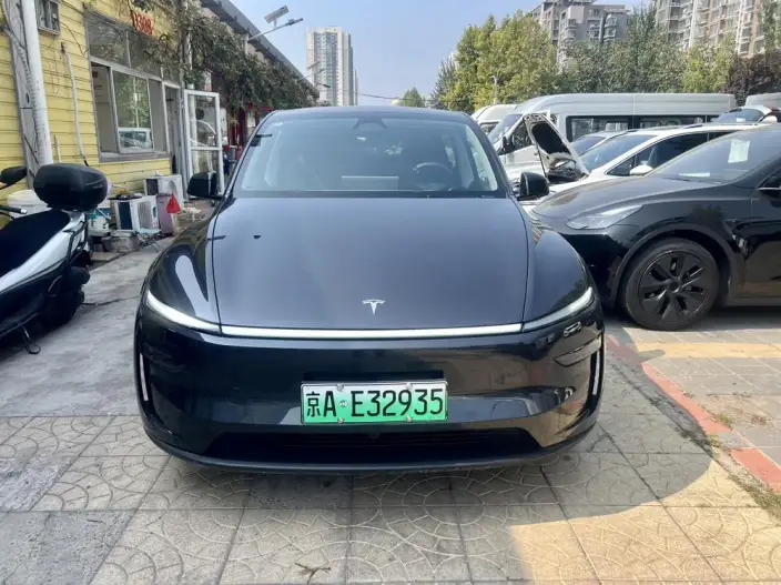 Model Y 2025 Model Rear-wheel drive version – фото 2