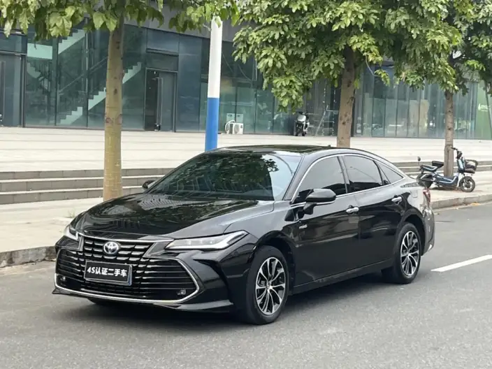 Toyota Avalon 2022 Model 2.5L Deluxe Edition – фото 1
