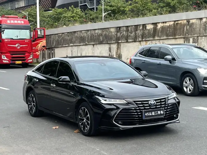 Toyota Avalon 2022 Model 2.5L Deluxe Edition – фото 3