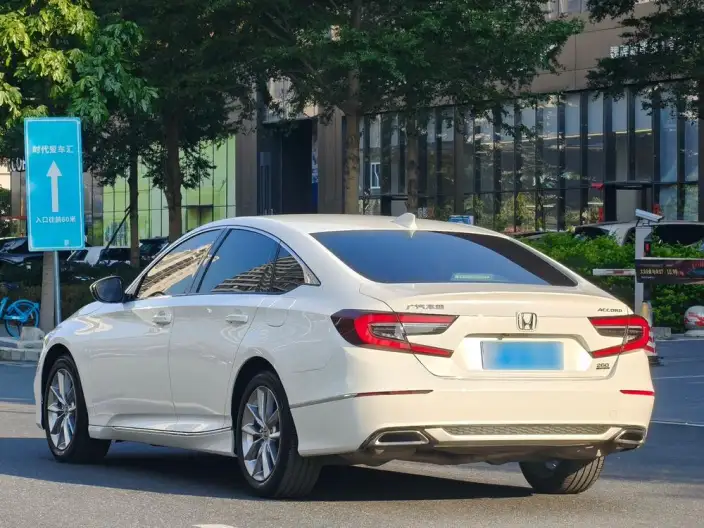 Honda Accord 2022 Model 260TURBO Deluxe Edition
